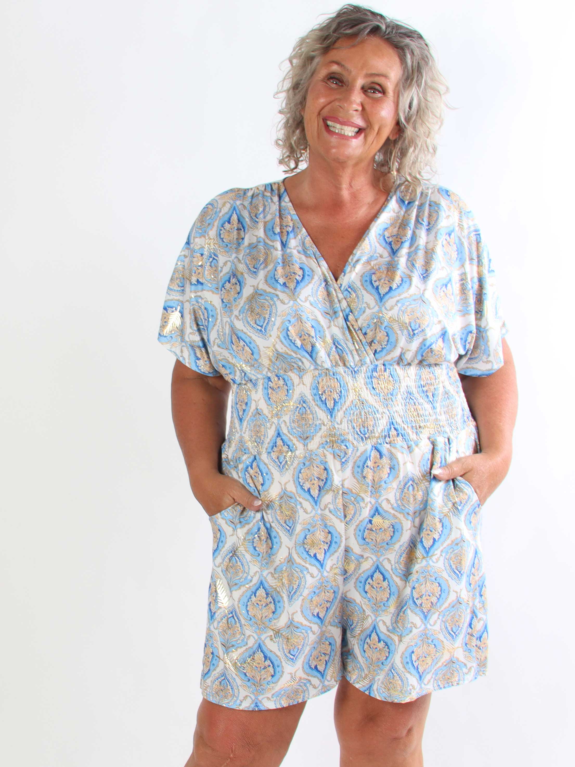 Pams Oasis Playsuit - Plus size elastisk buksedragt med mønster